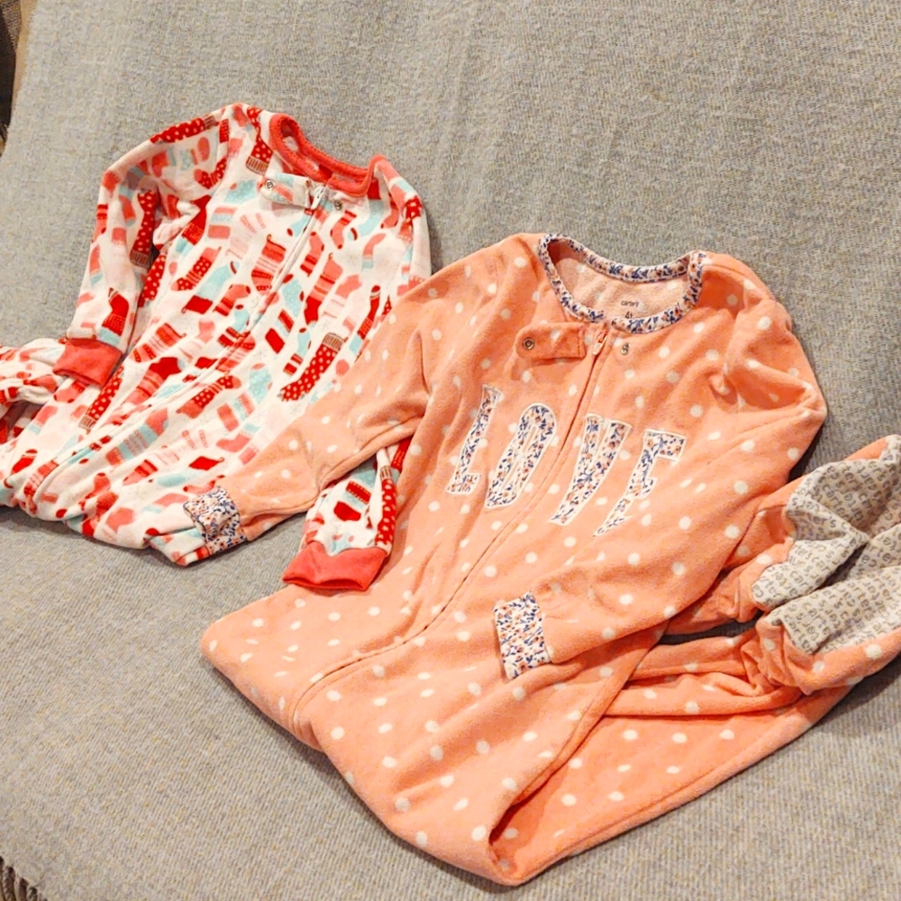 Girls pajamas 💞